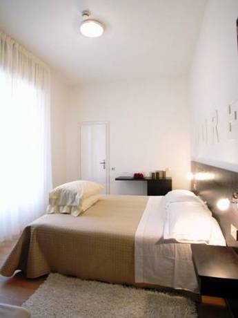 Imagen de la habitación del Hotel Bianca Vela. Foto 5