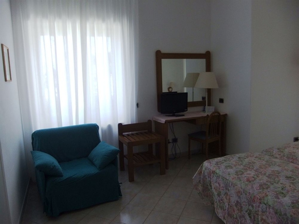 Imagen de la habitación del Hotel Biancamaria. Foto 5