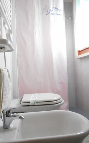 Imagen de la habitación del Hotel Biancaneve, Marotta. Foto 14