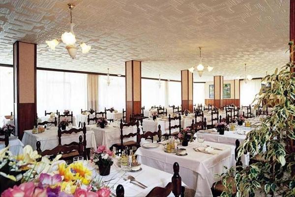 Imagen general del Hotel Bianchi, Bibione. Foto 3