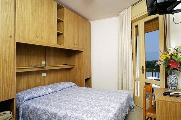 Imagen general del Hotel Bianchi, Bibione. Foto 4
