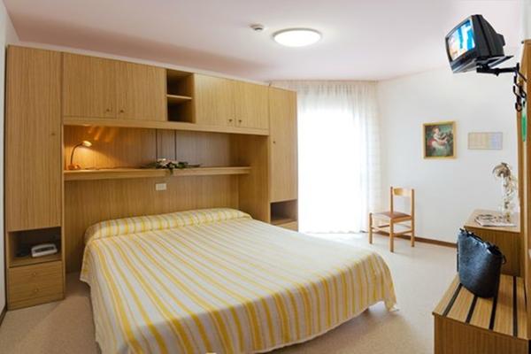 Imagen general del Hotel Bianchi, Bibione. Foto 6