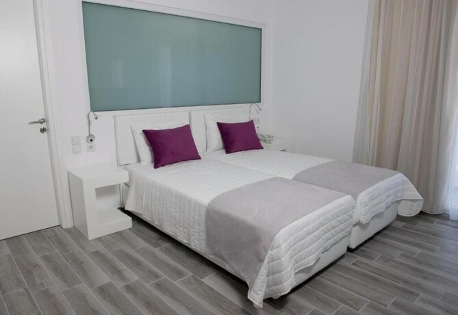 Imagen de la habitación del Hotel Bianco, Lakk&iacute;on. Foto 22