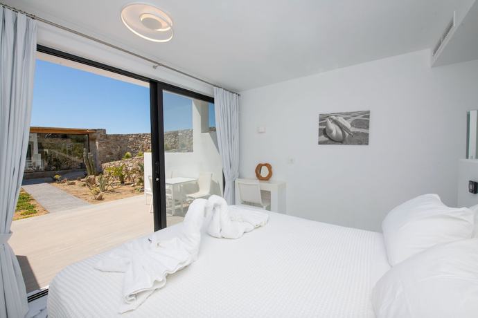 Imagen de la habitación del Hotel Bianco a Nero Mykonos. Foto 3