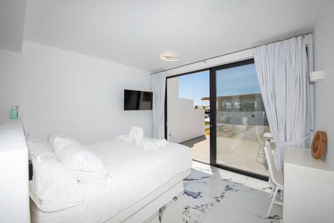 Imagen de la habitación del Hotel Bianco a Nero Mykonos. Foto 7
