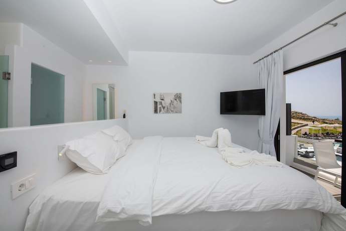 Imagen de la habitación del Hotel Bianco a Nero Mykonos. Foto 8