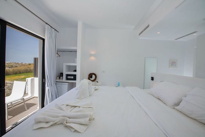 Imagen de la habitación del Hotel Bianco a Nero Mykonos. Foto 17