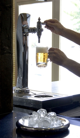 Imagen del bar/restaurante del Hotel Biarritz, Gandía. Foto 4