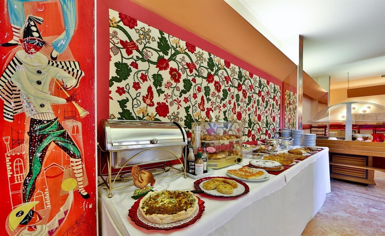 Imagen del bar/restaurante del Hotel Biasutti. Foto 3