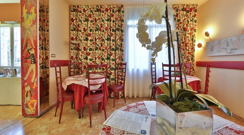 Imagen del bar/restaurante del Hotel Biasutti. Foto 4