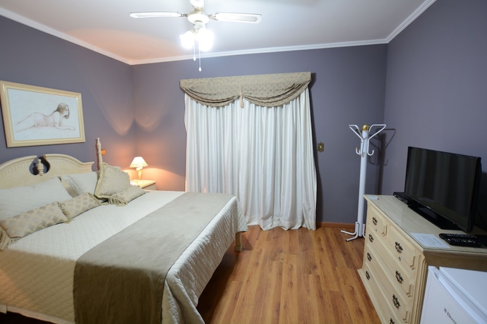 Imagen de la habitación del Hotel Biazi Paradise. Foto 4