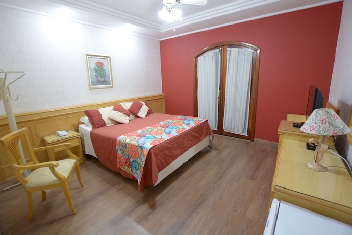 Imagen de la habitación del Hotel Biazi Paradise. Foto 9