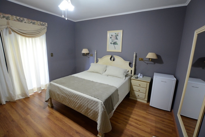 Imagen de la habitación del Hotel Biazi Paradise. Foto 10