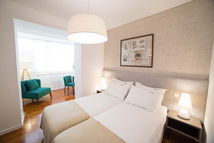 Imagen de la habitación del Hotel Bica Flh Suites. Foto 13