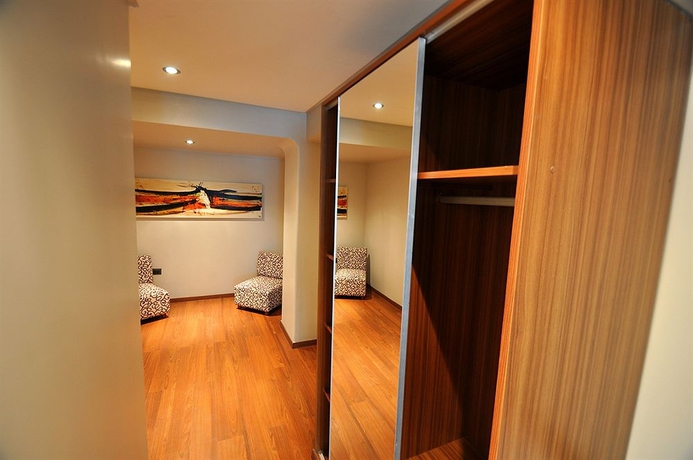 Imagen de los interiores del Hotel Bicentenario Suites and Spa. Foto 11