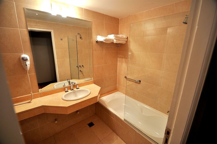 Imagen de la habitación del Hotel Bicentenario Suites and Spa. Foto 7