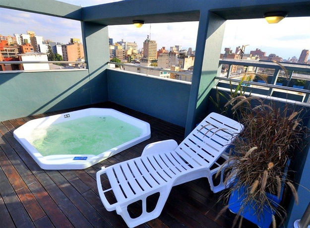 Imagen de los exteriores del Hotel Bicentenario Suites and Spa. Foto 9