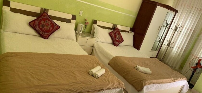 Imagen de la habitación del Hotel Bich Khue. Foto 16