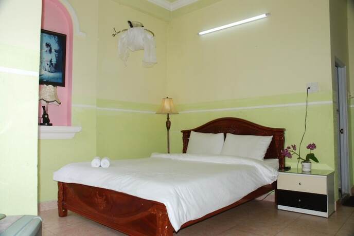 Imagen de la habitación del Hotel Bich Khue. Foto 18