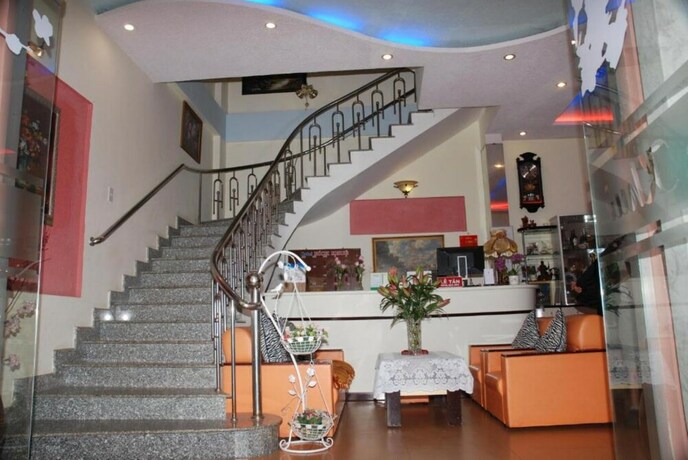 Imagen de los interiores del Hotel Bich Khue. Foto 34