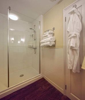 Imagen de la habitación del Hotel Bickley Mill Inn. Foto 6