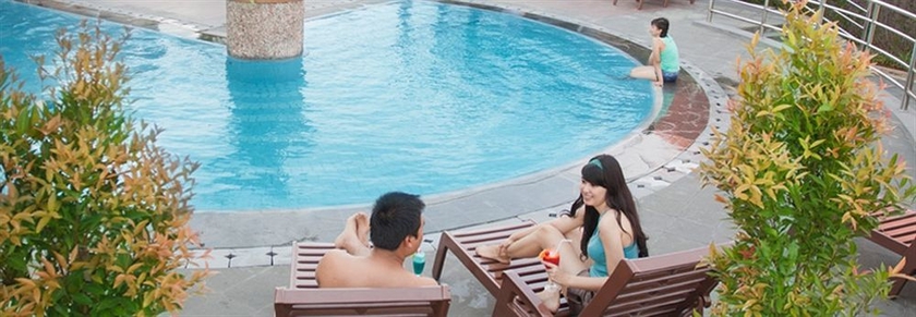 Imagen de la piscina del Hotel Bidakara Grand Pancoran Jakarta. Foto 15