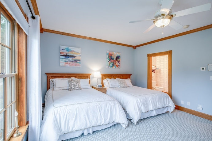 Imagen de la habitación del Hotel Biddle Point Inn and Event Venue. Foto 10