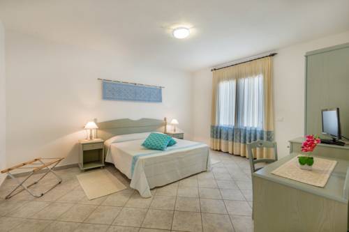 Imagen de la habitación del Hotel Biderrosa. Foto 9