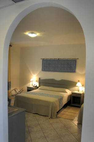 Imagen de la habitación del Hotel Biderrosa. Foto 11