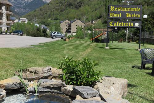 Imagen general del Hotel Bielsa. Foto 3
