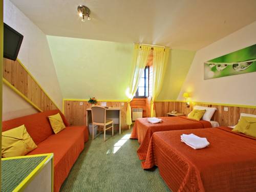 Imagen de la habitación del Hotel Bien-&Ecirc;tre Aux Cypr&egrave;s de Marquay. Foto 16