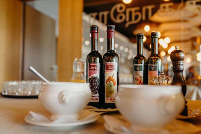 Imagen del bar/restaurante del Hotel Bienenberg. Foto 7