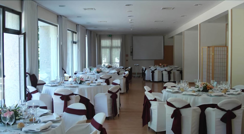 Imagen del bar/restaurante del Hotel Bienestar Termas De Monção. Foto 5