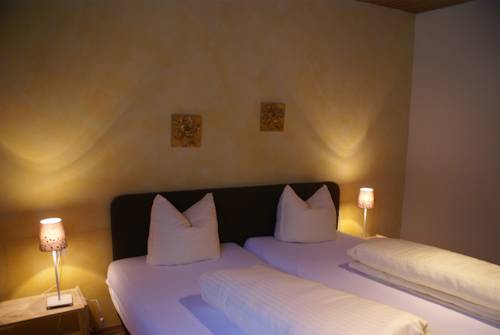 Imagen de la habitación del Hotel Bierhotel Loncium & Privatbrauerei. Foto 11
