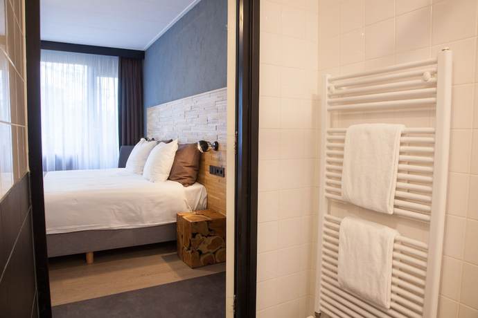 Imagen de la habitación del Hotel Bieze. Foto 18