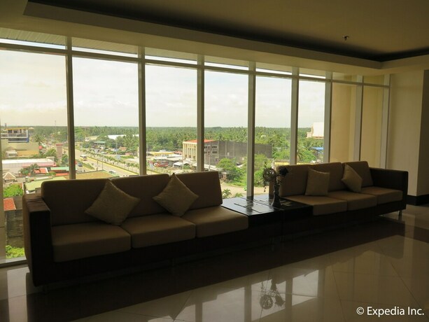 Imagen de los interiores del Hotel Big 8 Corporate. Foto 28