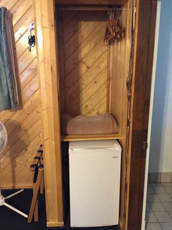 Imagen de la habitación del Hotel Big Bear Frontier. Foto 2