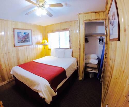 Imagen de la habitación del Hotel Big Bear Frontier. Foto 15