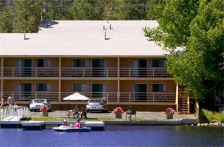 Imagen de la habitación del Hotel Big Bear Lakefront Lodge. Foto 2