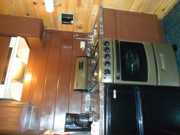 Imagen de la habitación del Hotel Big Bear Manor Spa Cabins. Foto 3