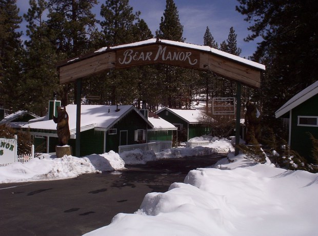 Imagen general del Hotel Big Bear Manor Spa Cabins. Foto 1