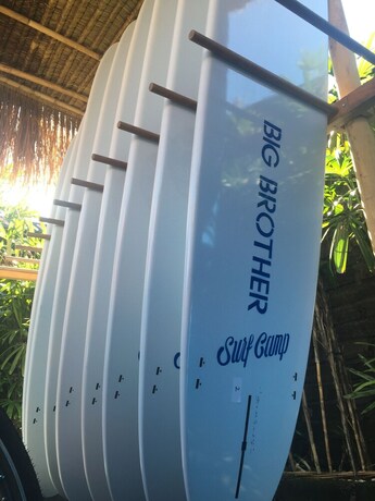 Imagen general del Hotel Big Brother Surf Inn. Foto 3