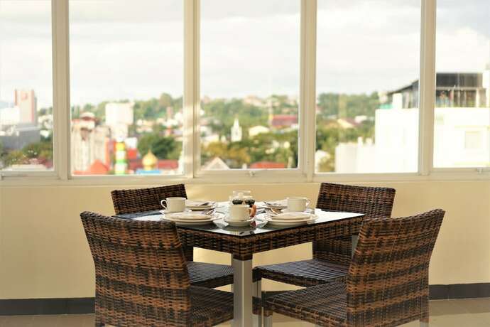 Imagen del bar/restaurante del Hotel Big Fish. Foto 20
