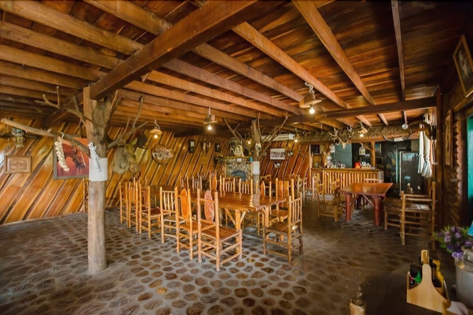 Imagen del bar/restaurante del Hotel Big Joey Country Resort. Foto 4