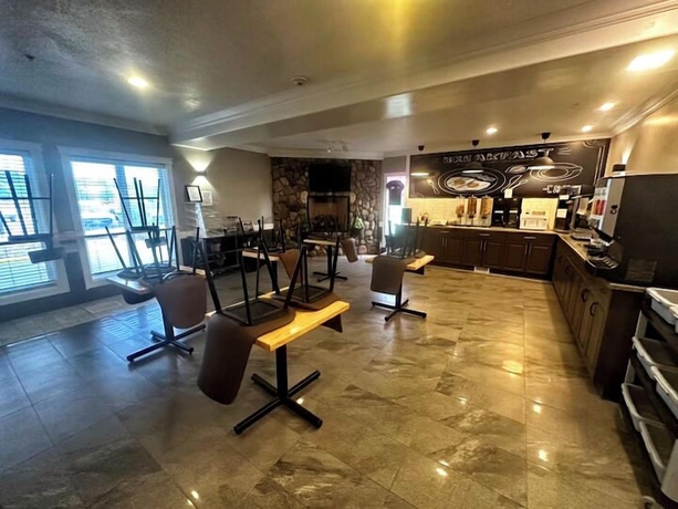 Imagen de los interiores del Hotel Big Lake Inn. Foto 16
