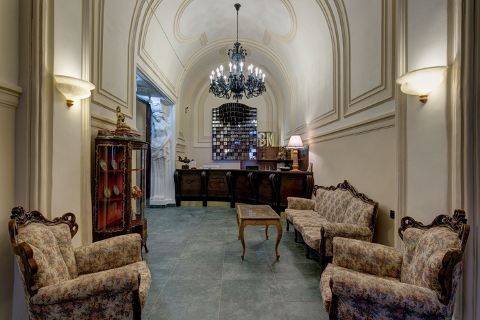 Imagen de los interiores del Hotel Big Marine. Foto 15