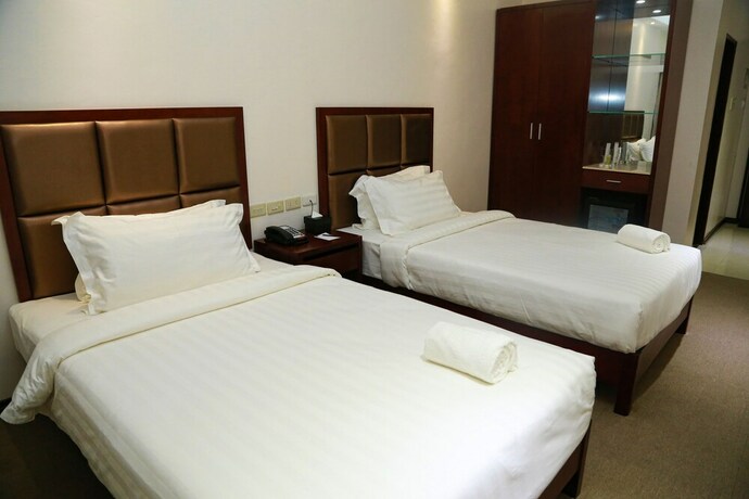 Imagen de la habitación del Hotel Big Suites. Foto 4