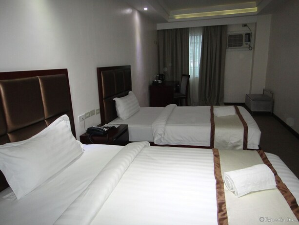 Imagen de la habitación del Hotel Big Suites. Foto 5