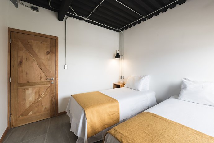 Imagen de la habitación del Hotel Big Sur. Foto 9