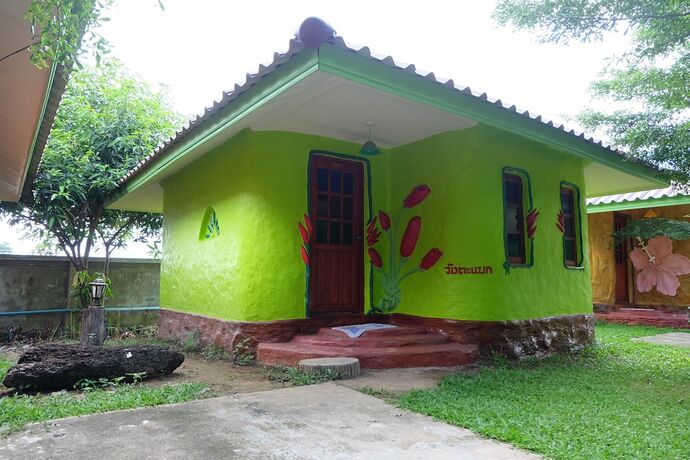 Imagen de la habitación del Hotel Big Tree Resort. Foto 18